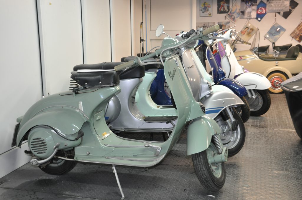 Alcuni modelli Vespa della collezione privata dei Fratelli Vannini.